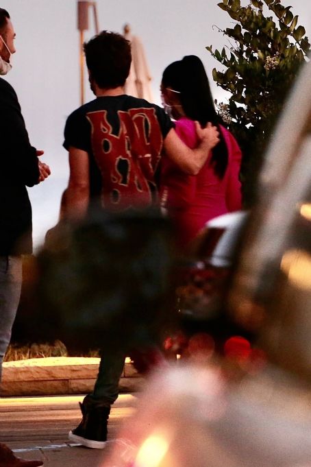 Demi Lovato – Dinner with fiance Max Ehrich and Nikita Dragun at Nobu in Malibu