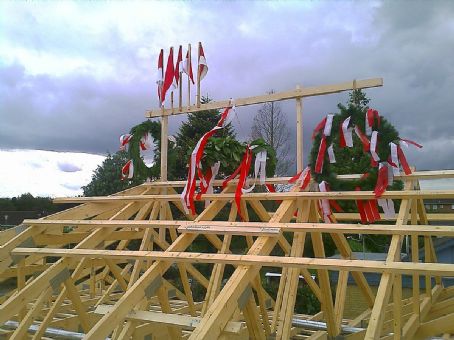 Topping out