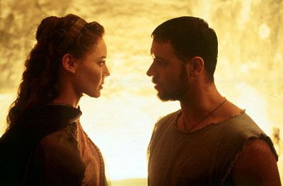 Russell Crowe and Connie Nielsen