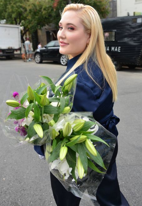 Hayley Hasselhoff – Shopping at the West Hollywood Farmers Market