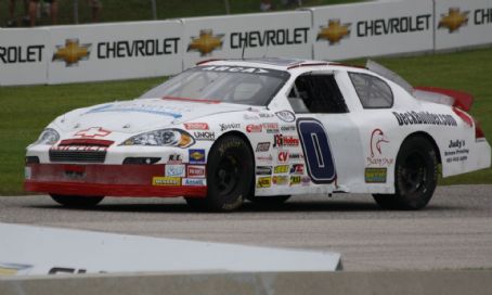 Wayne Peterson (racing driver)
