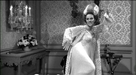 Madeline Kahn | Madeline Kahn Picture #35081372 - 454 x 250 - FanPix.Net