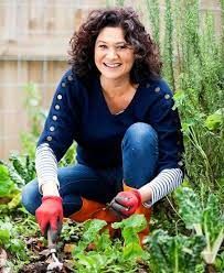 Nicola Kawana