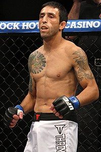 Marcos Vinicius (fighter)