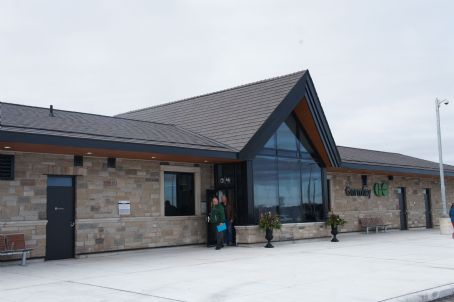 Gormley GO Station