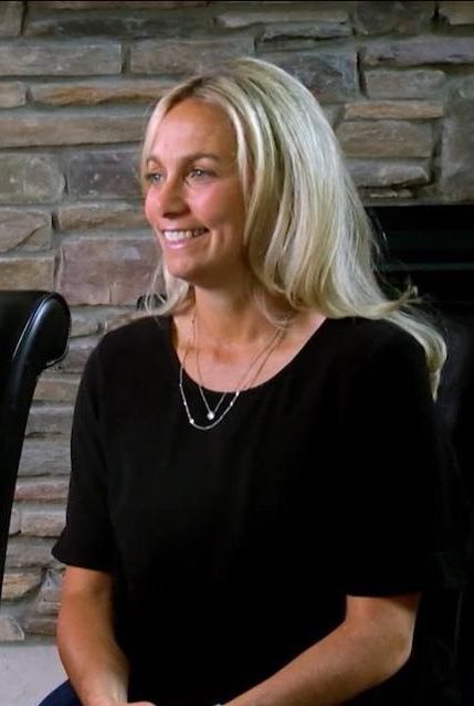 Discover the Inspiring Journey of Ellen Weinberg-Hughes: A Biography