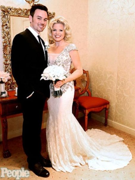 Brian Gallagher and Megan Hilty - Marriage