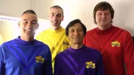 Who is The Wiggles dating? The Wiggles girlfriend, wife