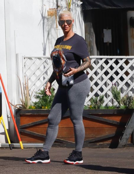 Amber Rose – With Alexander AE Edwards out for lunch in Los Angeles