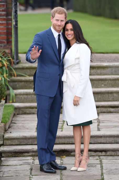 Meghan Markle and Prince Harry – Announce their engagement at