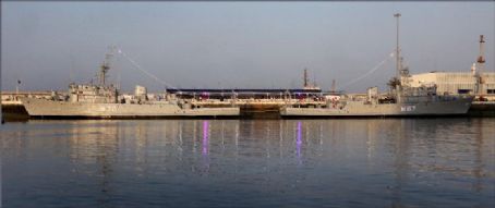 INS Karwar (M67)