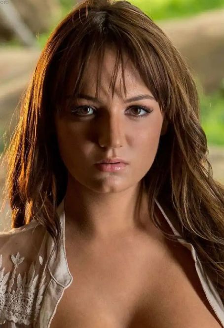 Charlotte Cross Photos News And Videos Trivia And Quotes Famousfix 0776