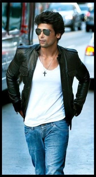 Model And Actor Kushal Tandon Photoshoots - FamousFix