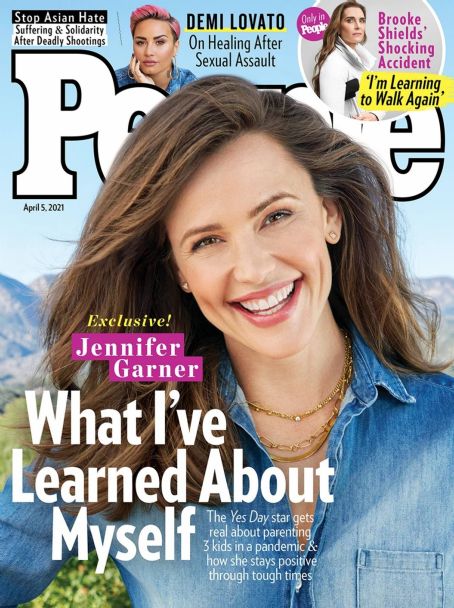 Jennifer Garner – PEOPLE Magazine (April 2021)
