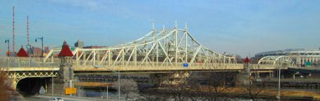 Macombs Dam Bridge