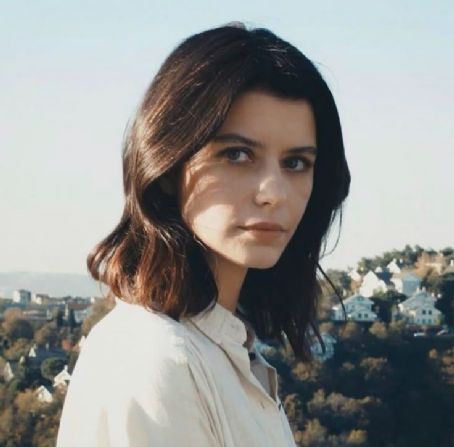 Beren Saat