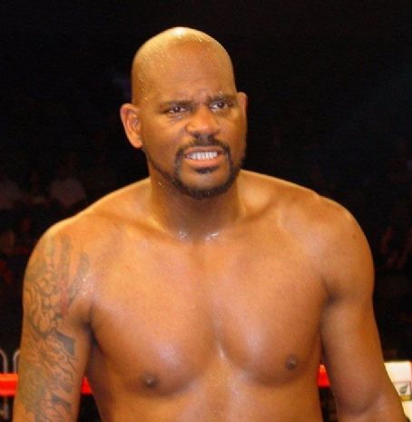 Tony Thompson (boxer)