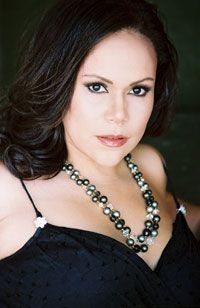 Mela Lee