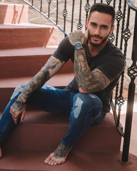 Who is Mike Chabot dating? Mike Chabot girlfriend, wife