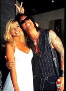 Donna D'Errico and Nikki Sixx Picture - Photo of Donna D'Errico and ...