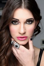 Sara Renar