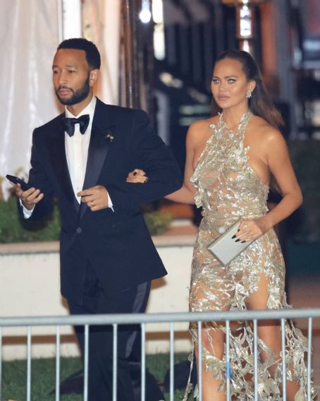 Chrissy Teigen – Leaving Vanity Fair party in Beverly Hills