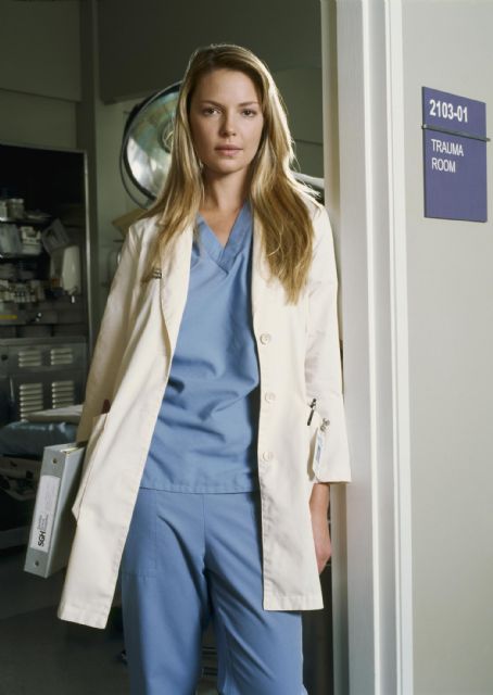 Katherine Heigl as Dr. Isobel 'Izzie' Stevens in Grey's Anatomy