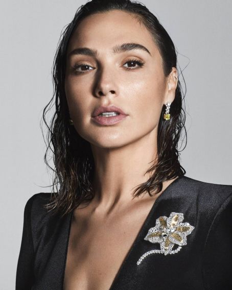 Gal Gadot – Tiffany and Co. Blue Book BOTANICA collection 2022