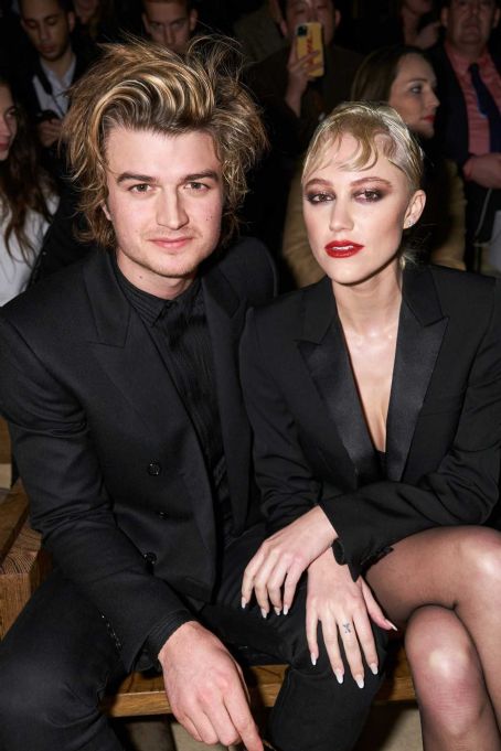 Maika Monroe – Saint Laurent Show at Paris Fashion Week 2020 Picture