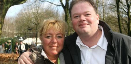 Raymond Van Barneveld and Silvia Walraven