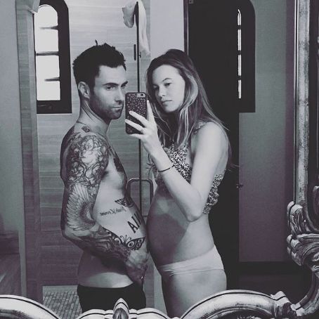 Adam Levine Pops His Belly for Selfie with Expectant Wife Behati Prinsloo: ‘I’m Pregnant Too’