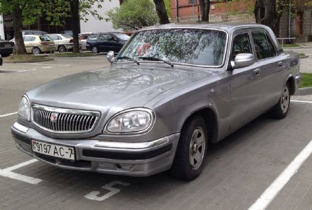 GAZ-31105