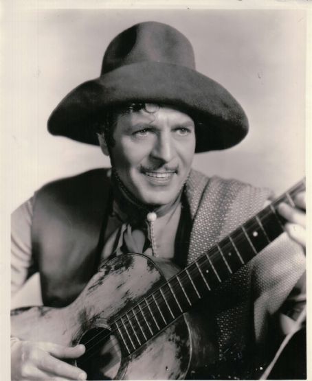 Warner Baxter