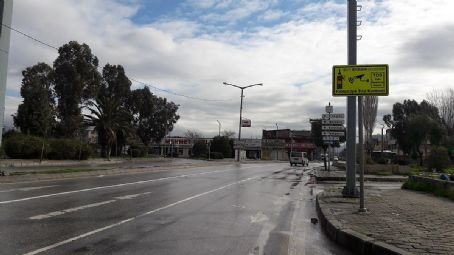 Vakıflar (İzmir Metro)