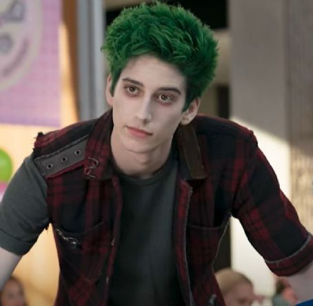 Zombies 3 - Milo Manheim