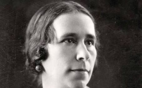Isabel Oyarzábal Smith
