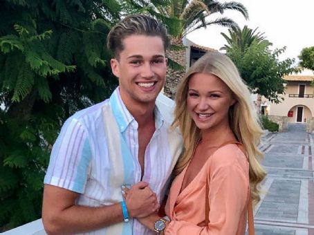 Who is A.J. Pritchard dating? A.J. Pritchard girlfriend, wife