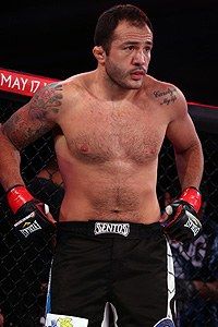 Carlos Eduardo (fighter)