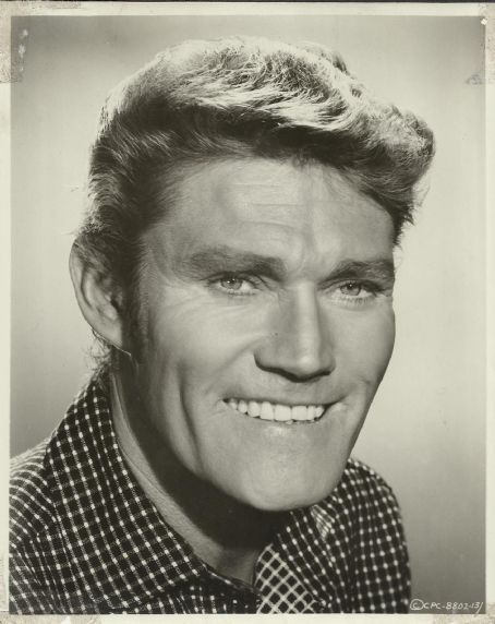 Who is Chuck Connors dating? Chuck Connors girlfriend, wife