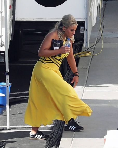 Jamie Lynn Spears – Seen at ‘Dancing with the Stars’ in Los Angeles