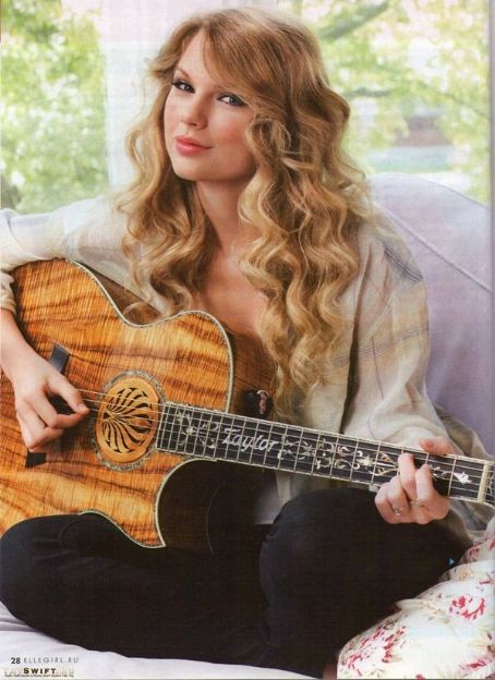 Taylor Swift - Elle Girl Magazine Pictorial [Russia] (January 2012