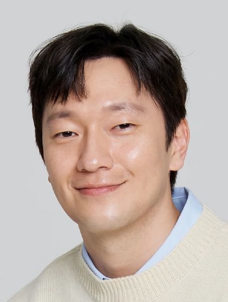 Son Suk-Ku