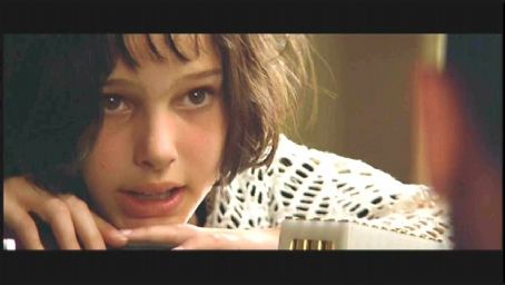 Natalie Portman star as Mathilda in Léon The Professional. Picture ...