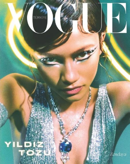 Zendaya, Vogue Magazine August 2022 Cover Photo - Turkey