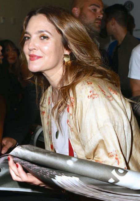 Drew Barrymore – 2017 Beautycon Festival NYC In New York City | Drew ...