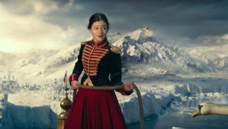 The Nutcracker and the Four Realms (2018)