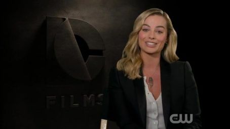 Margot Robbie - Dawn of the Justice League