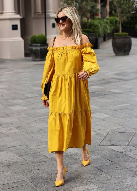 mustard dress river island