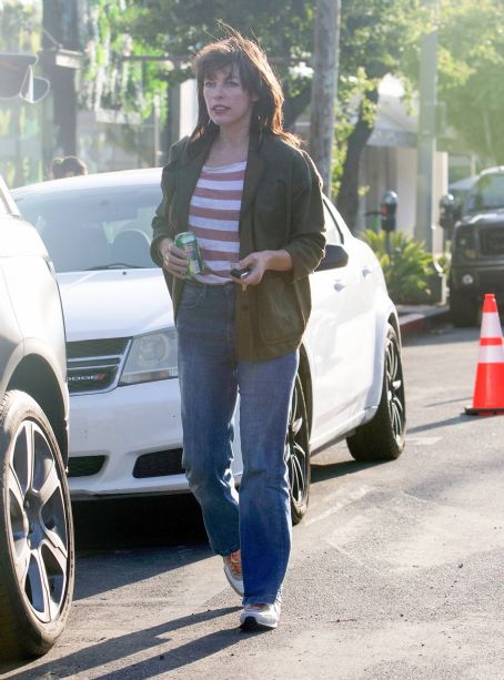 Milla Jovovich – Spotted on Melrose Place in West Hollywood