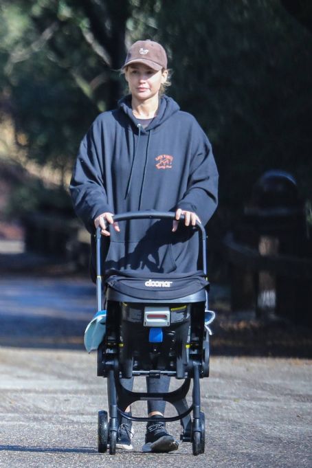 Jennifer Lawrence – With her baby boy visiting a school of ducks at a L.A. lake
